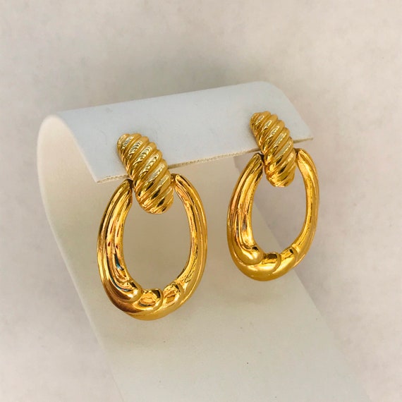 Oval Doorknocker Earrings - Shiny Gold Tone Earri… - image 1