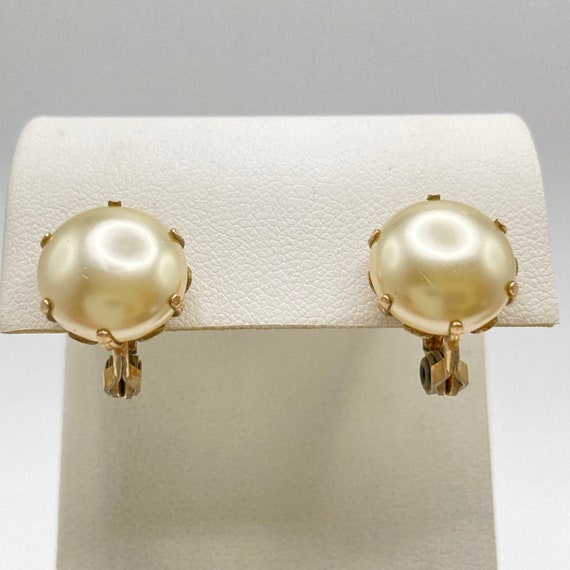 12K Gold Filled Earrings - yellow gold filled clip on earrings - Pearly gold filled earrings
