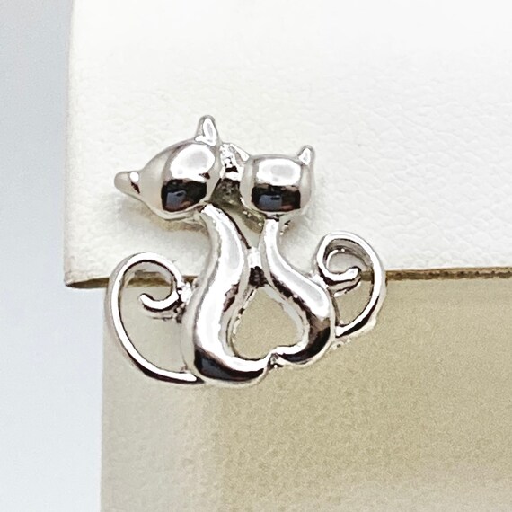 Silver Tone Cat Stud Earrings - image 5