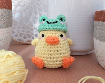 Puddles the Duck PDF crochet pattern - digital download cute duck amigurumi cute duck and frog crochet tutorial cute crochet duck pattern