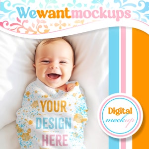 Baby Decke Mockup für Canva mit niedlichen lächelnden Säugling