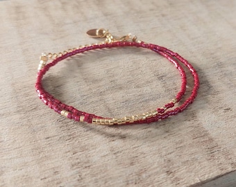 Pulseira fina dupla em pérolas Miyuki