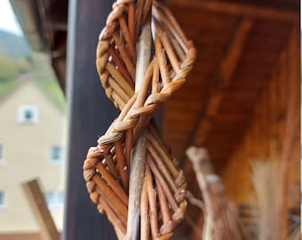 Windspiel Spirale aus Weiden