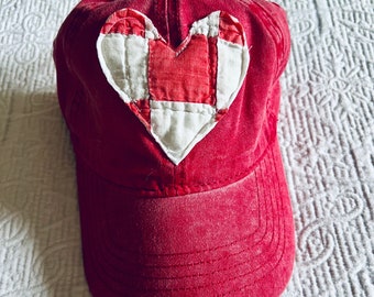 Antique Farmhouse Quilted Women’s Baseball Cap, Red