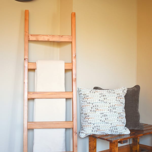 Blanket ladder