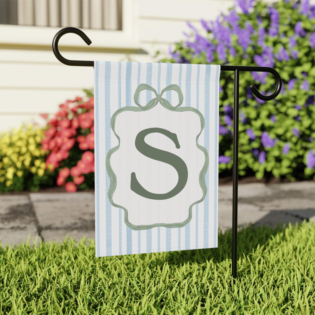 Personalized Initial Garden Flag, Custom Monogram Yard Flag, Last Name Outdoor Decor, Housewarming Gift