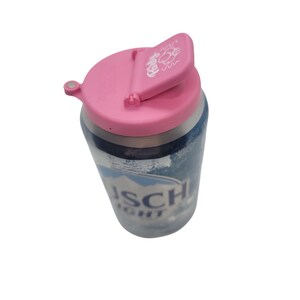 May include: A pink can lid with a flip-top lid and a white logo that says "Rally's" on it. The can is blue and white and has the text "Busch Light" on it.