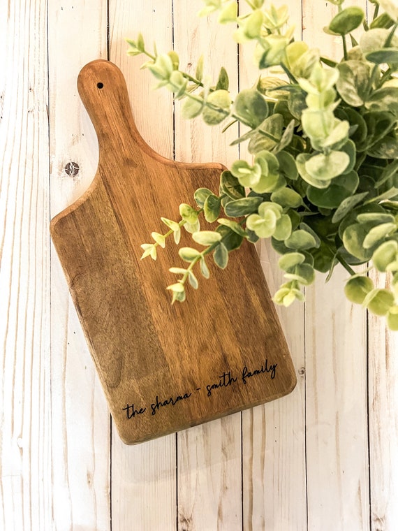 Personalized Engraved Acacia Wood Cutting Board | Farmhouse Kitchen Decor