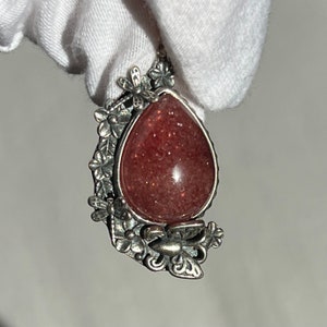 Hand carved, Natural Strawberry Quartz, Strawberry pendent top, japan, healing,red, summer, pure stone, Silver925, high Quality