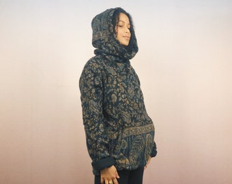 Warm Vegan Wool Hooded Sweater, Unisex Boho Paisley Pattern, Perfect Companion for Chilly Evenings, Great Gift for Urban Nomads