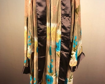 Kimono, silky , asian kimono, unique upcyceld piece, unisex ,vintage fabric