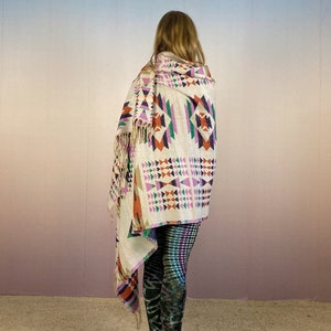 Woolen Shawl, reverseable blanket, soft and cuddly wrap for yoga and meditation in ethnic, boho style for urban nomads