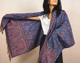 shawls / blankets