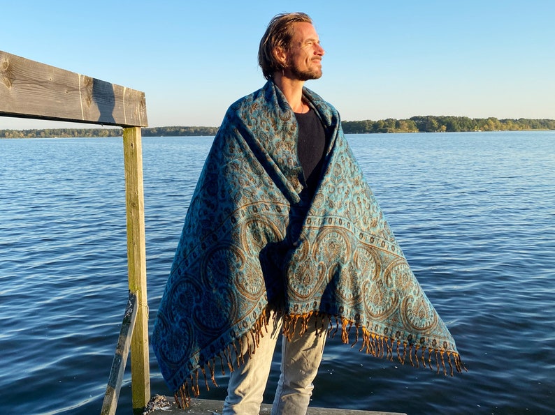 Châle en laine, câlin, couverture de méditation / yoga, ÉCHARPE, motif cachemire, étole, ethno, nomad urbain, surfeur, unisexe vert-bleu image 5