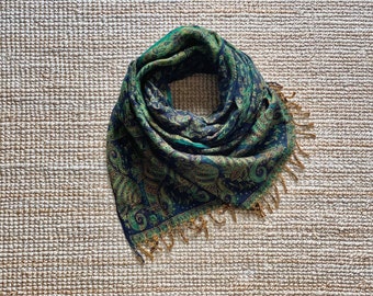 Écharpe en laine motif cachemire étole pashmina châle cachemire brodé