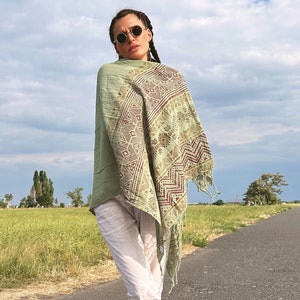 Versatile Prayer Blanket Shawl, Boho Style Eco-Friendly Meditation Sarong, Unique Gift for Mindfull People image 2