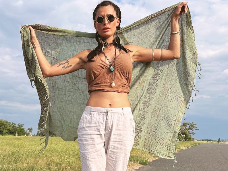 Versatile Prayer Blanket Shawl, Boho Style Eco-Friendly Meditation Sarong, Unique Gift for Mindfull People Green