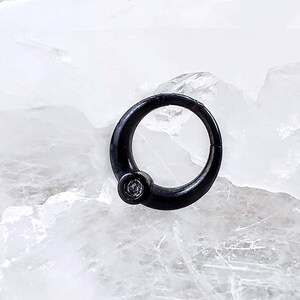 16G Schwarz 1 CZ Hoop Knorpel Ohrringe, Chirurgenstahl Helix Hoop, Boho Daith Knorpel, Septum Nase Hoop Ring