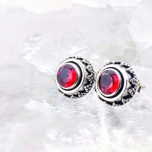 Natural Garnet Boho Sun Silver Stud Earrings, Red Gemstone Round Beaded 925 Sterling Silver Post Studs, January Birthstone Jewelry Gift