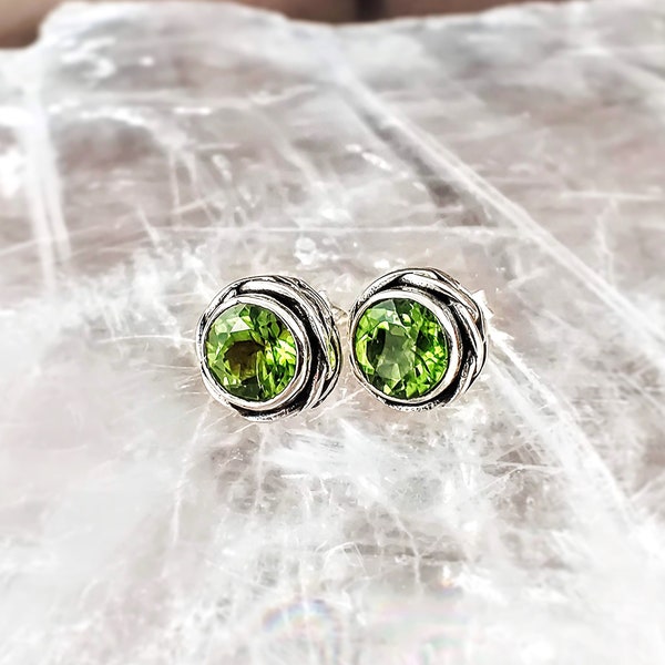 Natural Peridot Round Celtic Silver Stud Earrings, 925 Sterling Silver Stone Studs, Braided Silver Irish Jewelry Gift