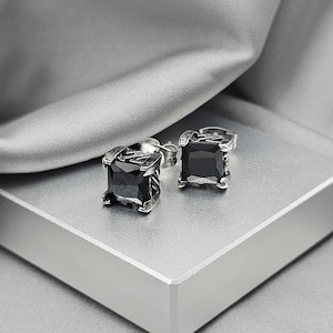 Edgy Black CZ Square Punk Stud Earrings Surgical Steel Gothic Studs Cubic Zirconia Princess Cut Stud Cool Emo Grunge Earrings for Men Gift