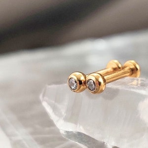 PAIR Titanium Gold CZ Ball Gold Cartilage Studs, 16G Implant Grade  Helix Earrings, Minimalist Geometric Stud Earrings