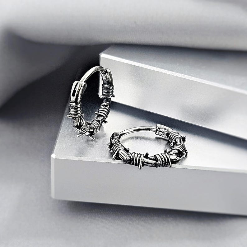 Barbed Wire Small Steel Hoop Earrings, Cool Edgy Emo Gothic Hoop Earrings for Men, Surgical Steel Boho Grunge Punk Jewelry Gift for Him Barbed Wire/1PAIR