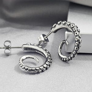 Octopus Tentacle Hoop Earrings, Squid Animal Gothic Jewelry for Men, Oxidized Surgical Steel Cool Edgy Emo Punk Gift, Tattoo Post Stud Hoops