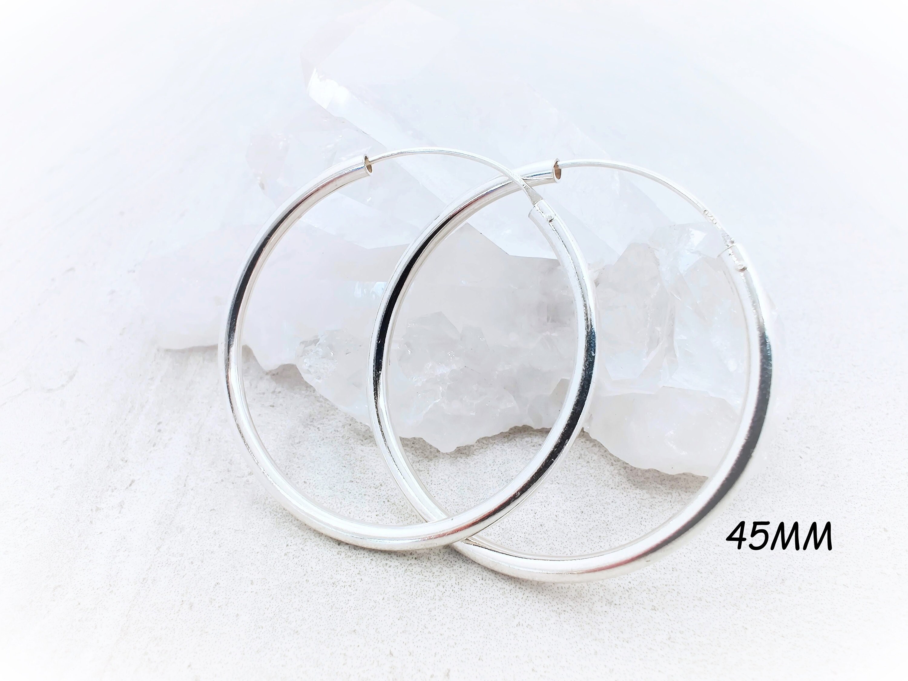 【King Ice】.925 Sterling Silver Endless Hoop ピアス(2色) 4 Pack 925 Solid Sterling Silver Endless Hoop Earrings Set