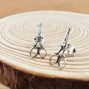Antique Scissor Silver Stud Earrings, Scissor 925 Sterling Silver Earrings, Tiny Minimalist Post Stud Earrings, Hairdresser Jewelry Gift