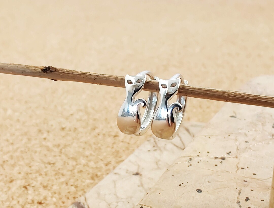 Babyhug Cat Earrings -Pink