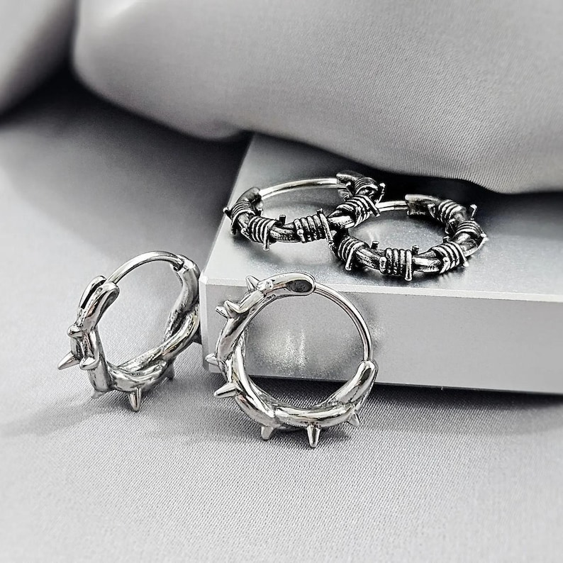 Barbed Wire Small Steel Hoop Earrings, Cool Edgy Emo Gothic Hoop Earrings for Men, Surgical Steel Boho Grunge Punk Jewelry Gift for Him Barbed+Thorn/2PAIRS