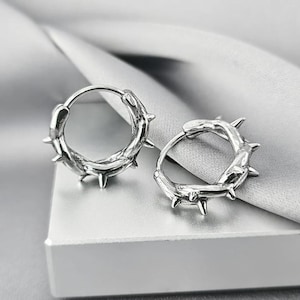 Barbed Wire Small Steel Hoop Earrings, Cool Edgy Emo Gothic Hoop Earrings for Men, Surgical Steel Boho Grunge Punk Jewelry Gift for Him Thorn/1PAIR