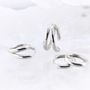 Classic Plain Huggie Hoops Silver Earrings, 925 Sterling Silver Huggies, Minimalist Silver Hoop earrings