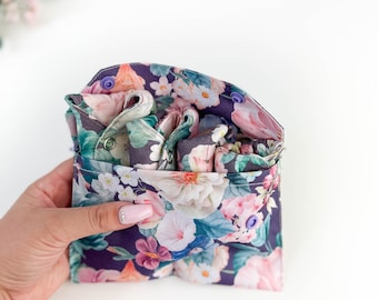 Wet bag for reusable menstrual cloth pads, storage bag for menstrual care, feminine hygiene wrapper, storage bag for sanitary napkin