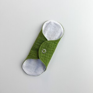 Protectores reutilizables, slipeinlagen, slipeinlagen waschbar, pantyliners de tela, almohadillas de tela, forros de tela, toallas sanitarias lavables flujo de luz Olive green