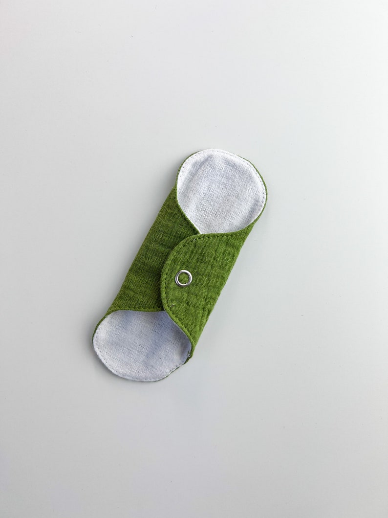 Protectores reutilizables, slipeinlagen, slipeinlagen waschbar, pantyliners de tela, almohadillas de tela, forros de tela, toallas sanitarias lavables flujo de luz Olive green