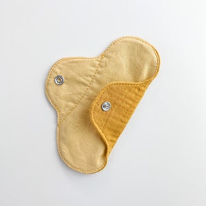 Reusable panty liners, slipeinlagen, slipeinlagen waschbar, cloth pantyliners, cloth pads, cloth liners, washable sanitary pads light flow mustard yellow