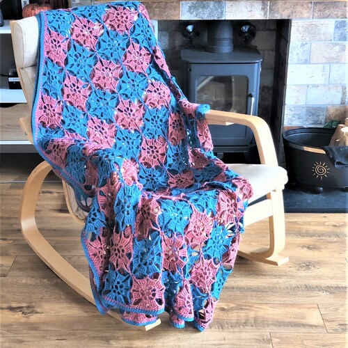 Handmade crochet throw/blanket/ extra large crochet high quality blanket