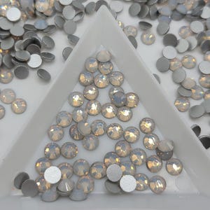 White Opal Glass Flatback Rhinestones | Craft rhinestones | Bling 3MM-SS12 | 4MM-SS16 |5MM-SS20 | DIY, Nail Art, Tumbler | 1440 per bag