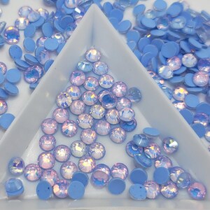 Glass Flatback Rhinestones:  Light Sapphire Luminous Opal