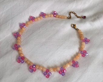 Necklace in pink/purple glass beads and beige stones - choker