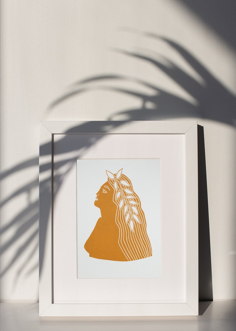 Jeanne Linograure