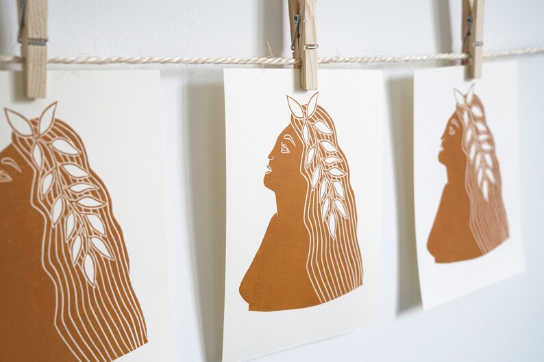 Jeanne Linograure
