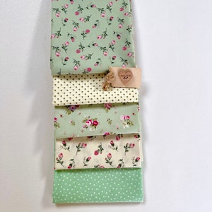 100% Cotton Poplin Fabric Fat Quarter Bundle Vintage Rose Floral Flowers Star Polka Dot Spot Green Ivory Rose & Hubble