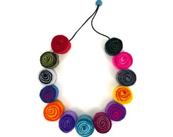 Multi color felted wool necklace, swirl textile art necklace, sushi necklace, colorful necklace, light weight necklace, unique necklace