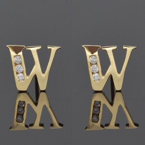 Aretes con inicial W de 14 quilates • PAR, aretes con letras • aretes con alfabeto • Oro amarillo macizo de 14 quilates • PAR o medio PAR