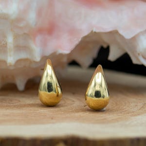 14k solid gold Teardrop earrings