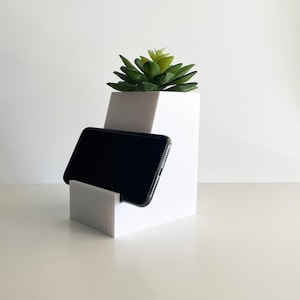 Modern Minimalist Phone Stand | 3D Print File | STL File | Digital Download | Sleek Phone Holder | Desk Accessory | Tech Organizer