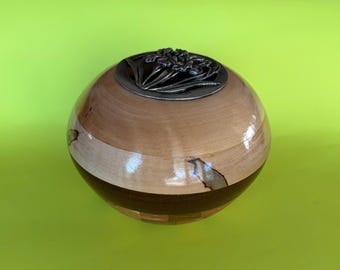 Maple/Walnut Potpourri Bowl with Irises motif lid